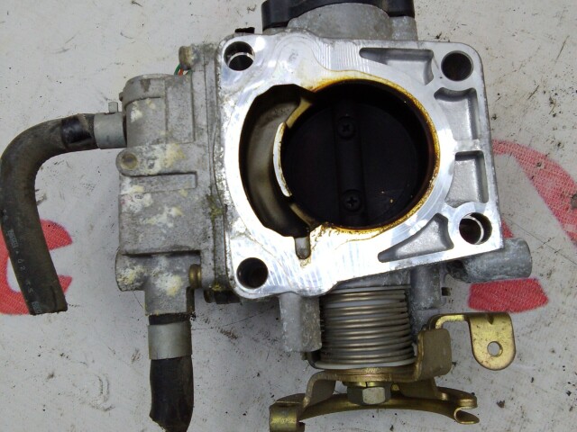 Дроссельная заслонка NISSAN Wingroad QG18-DE