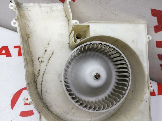 Моторчик печки NISSAN Bluebird Sylphy 