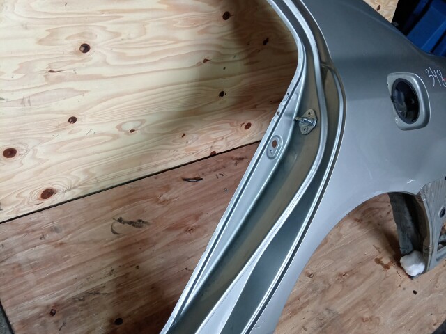 Крыло заднее TOYOTA Corolla 