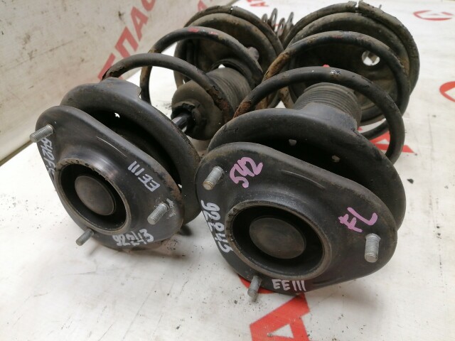 Стойка TOYOTA Corolla 