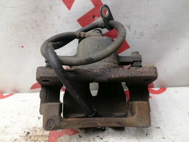 Суппорт TOYOTA Corolla Axio 