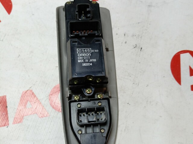 Блок управления стеклоподъемниками MAZDA Premacy 