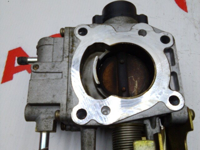 Дроссельная заслонка NISSAN Wingroad QG15-DE