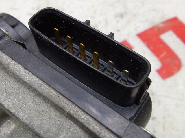 Дроссельная заслонка TOYOTA Vitz 2SZ-FE