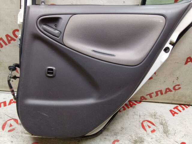 Дверь TOYOTA Platz 