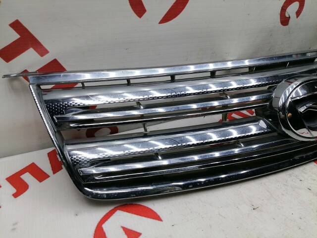 Решетка радиатора TOYOTA Corolla Axio 