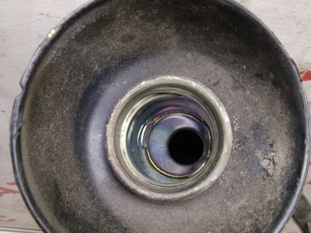 Горловина бензобака NISSAN X-Trail 