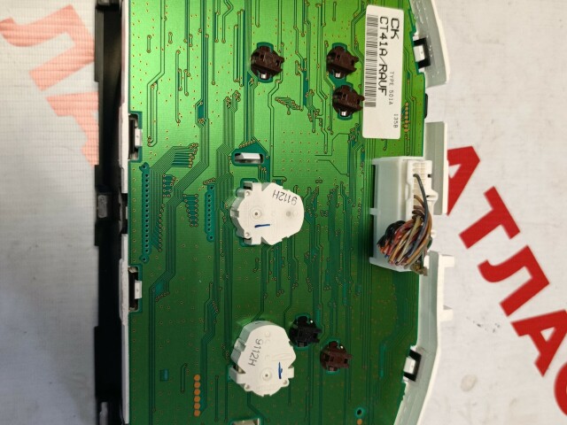 Щиток приборов NISSAN March 