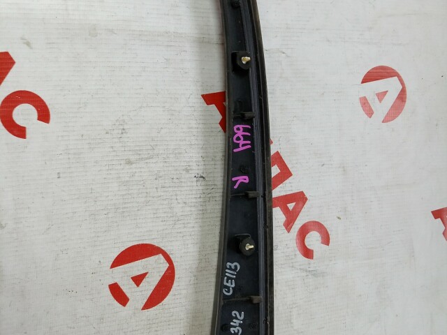 Молдинг кузова TOYOTA Corolla 