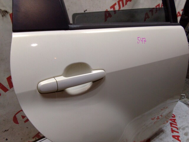 Дверь TOYOTA Ist 