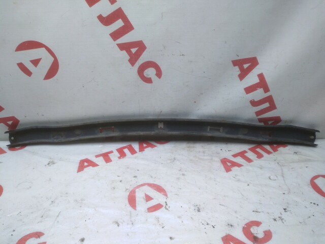 Усилитель бампера HONDA Stream 