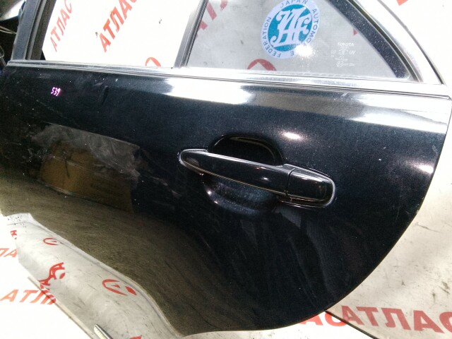 Дверь TOYOTA Camry 