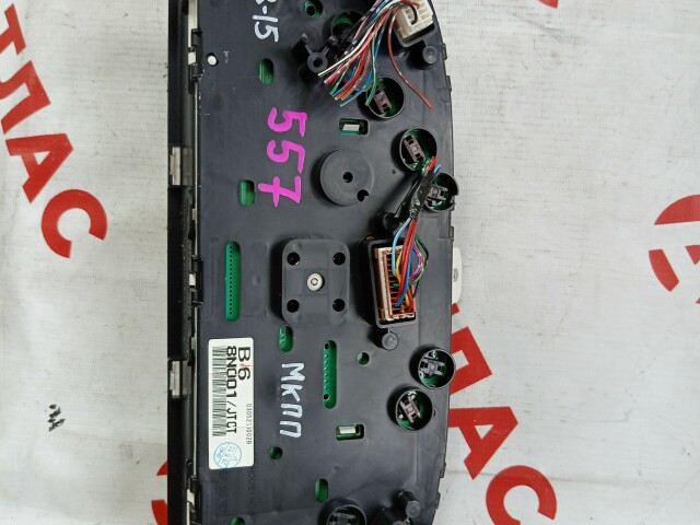 Щиток приборов NISSAN Sunny 