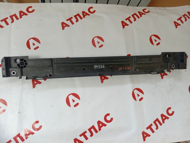 Накладка на радиатор TOYOTA Prius 