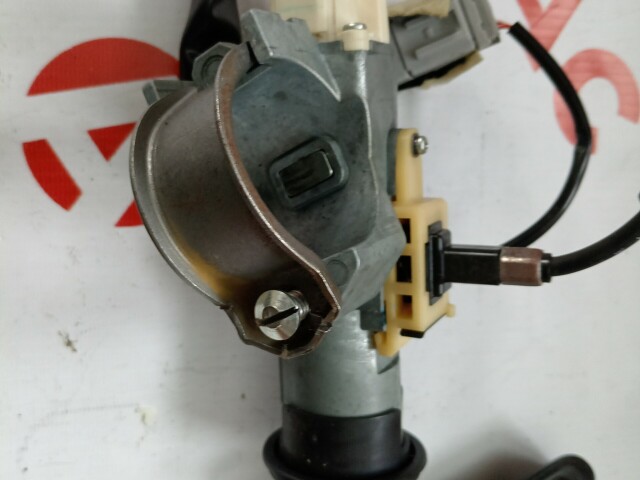 Замок зажигания NISSAN Juke 