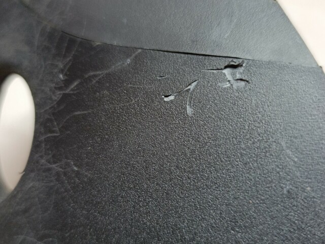 Кожух рулевой колонки TOYOTA Wish 