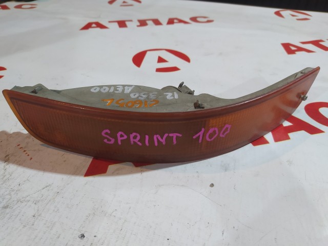 Повторитель в бампер TOYOTA Sprinter 