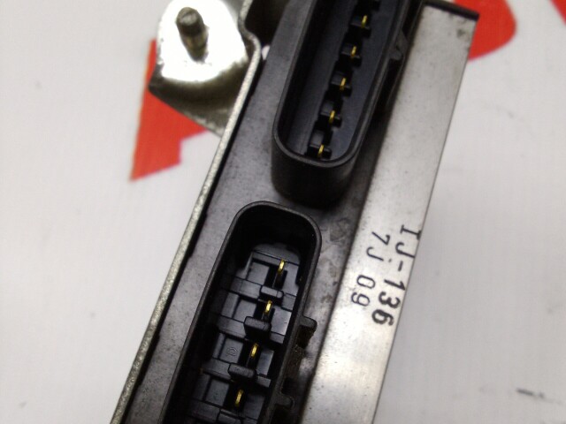 Блок управления форсунками TOYOTA Avensis 1AZ-FSE