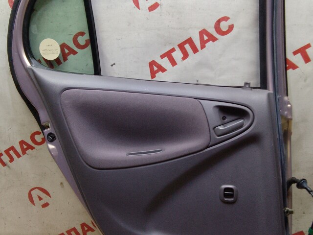 Дверь TOYOTA Platz 