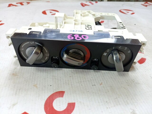 Блок управления печкой и кондиционером NISSAN X-Trail 