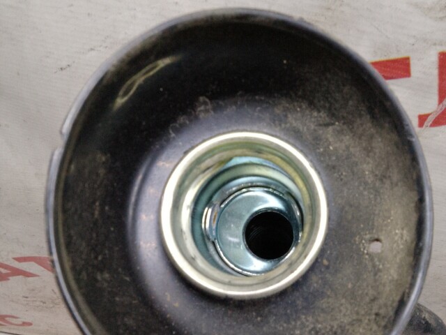 Горловина бензобака NISSAN X-Trail 