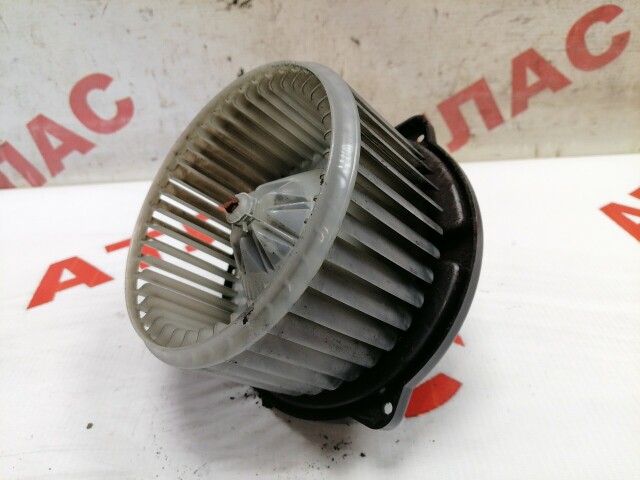 Моторчик печки TOYOTA Avensis 