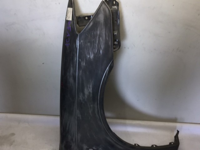 Крыло TOYOTA Camry 