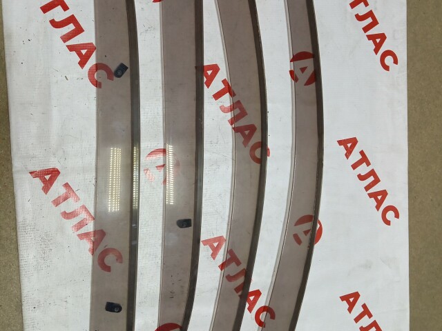 Ветровик TOYOTA Vitz 