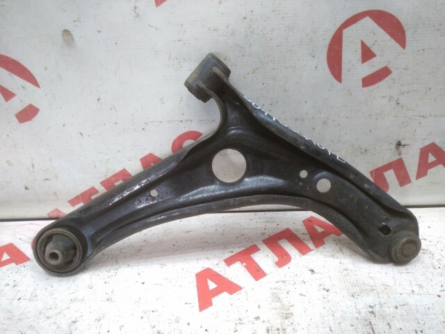 Рычаг TOYOTA Vitz 