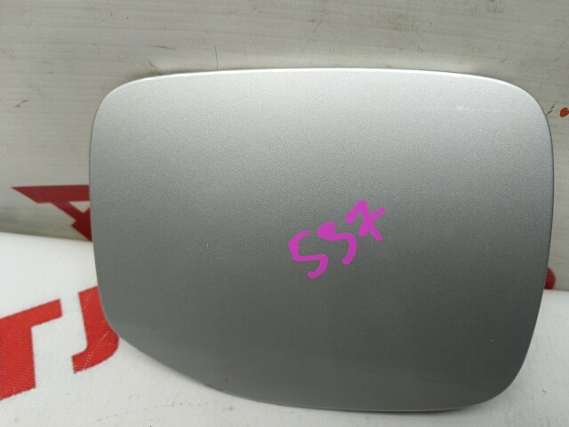 Лючок бензобака TOYOTA Caldina 