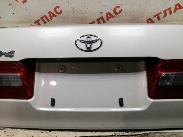 Крышка багажника TOYOTA Corona Premio 