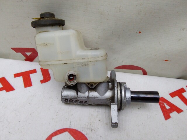 Главный тормозной цилиндр TOYOTA RAV4 