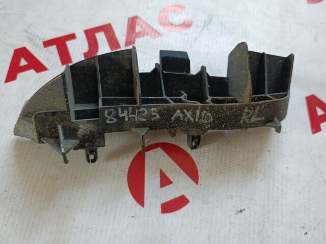 Крепление бампера TOYOTA Corolla Axio 