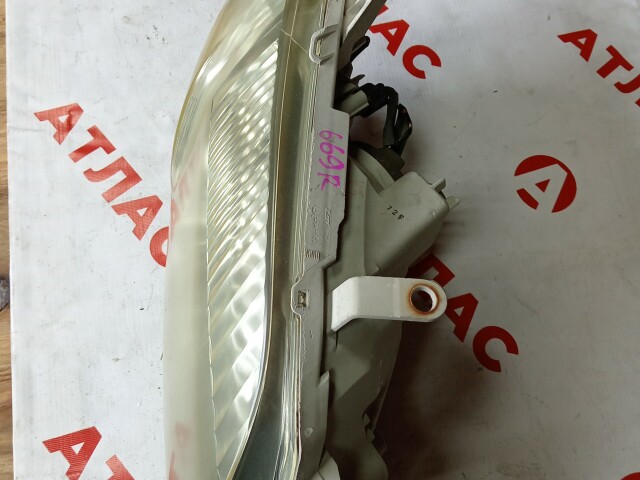 Фара TOYOTA Corolla Fielder 