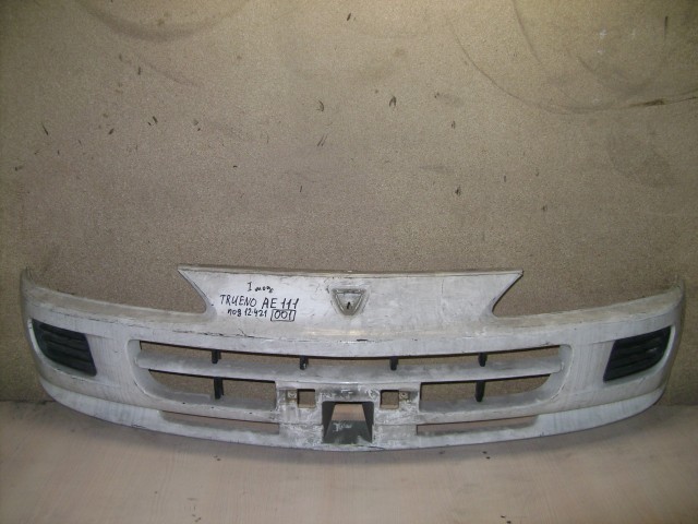 Бампер передний TOYOTA Sprinter Trueno 