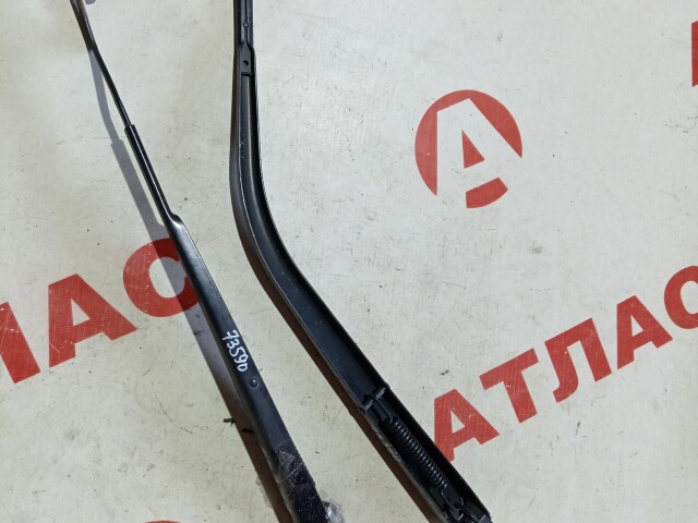 Щеткодержатель MAZDA Atenza 