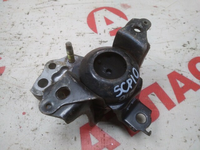 Подушка ДВС TOYOTA Vitz 1SZ-FE