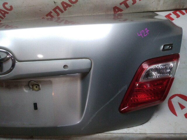 Крышка багажника TOYOTA Camry 
