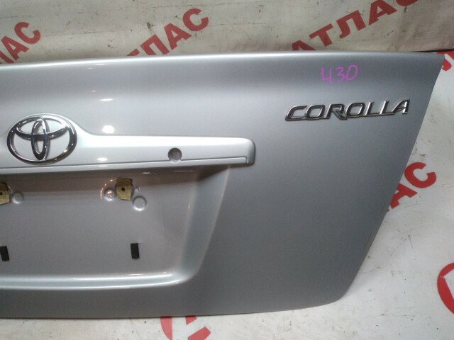 Крышка багажника TOYOTA Corolla 