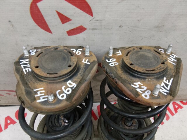 Стойка TOYOTA Corolla Fielder 