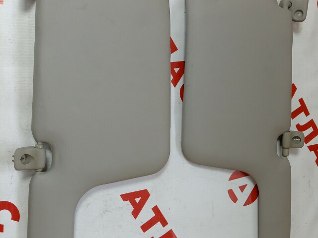 Козырёк NISSAN Sunny 