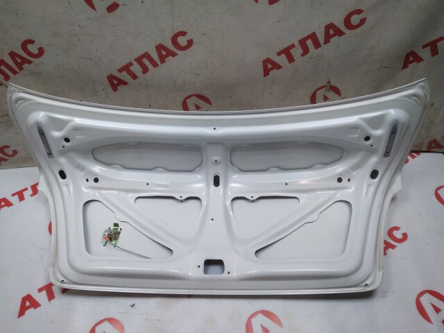 Крышка багажника TOYOTA Platz 