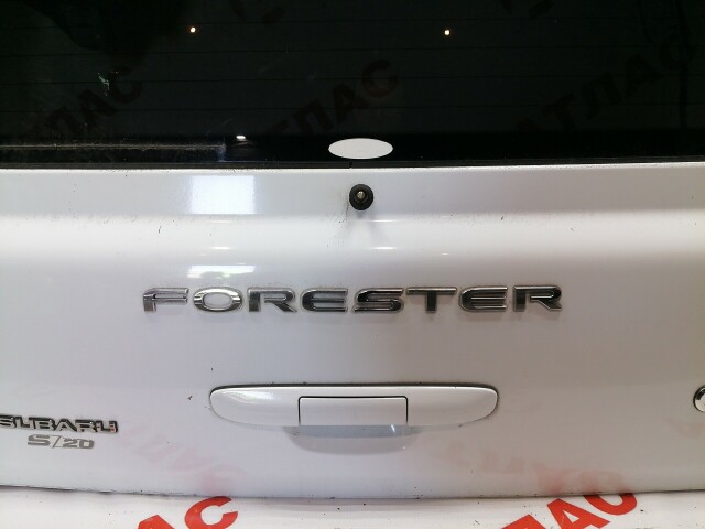 Дверь багажника SUBARU Forester 