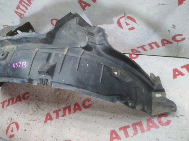 Подкрылок NISSAN X-Trail 