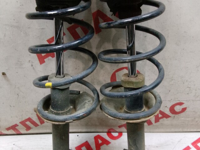 Стойка TOYOTA Probox 