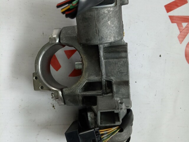 Замок зажигания TOYOTA Avensis 