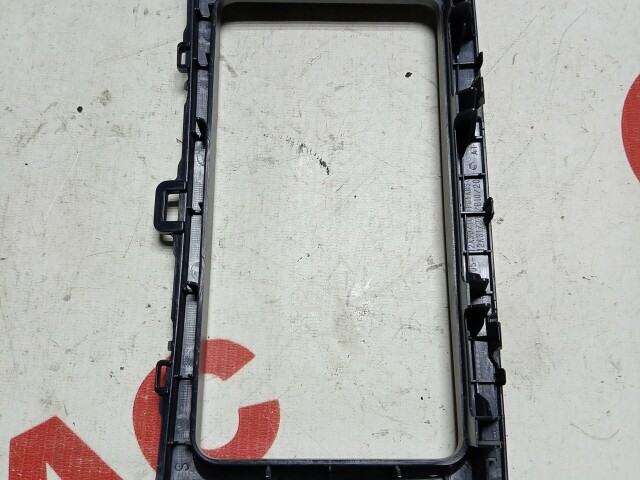 Рамка магнитолы TOYOTA Corolla Fielder 