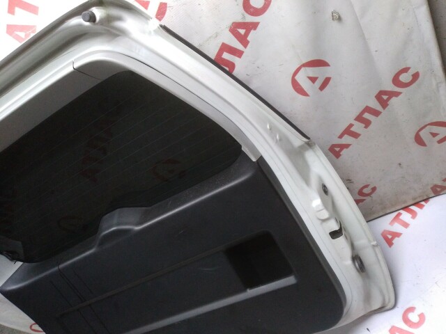 Дверь багажника SUZUKI Escudo 