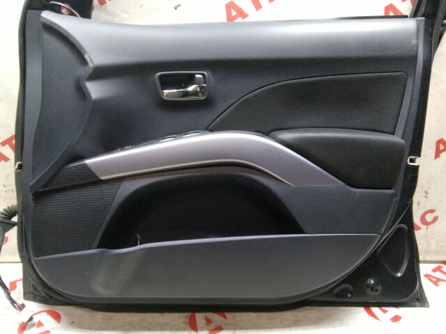 Дверь MITSUBISHI Outlander 