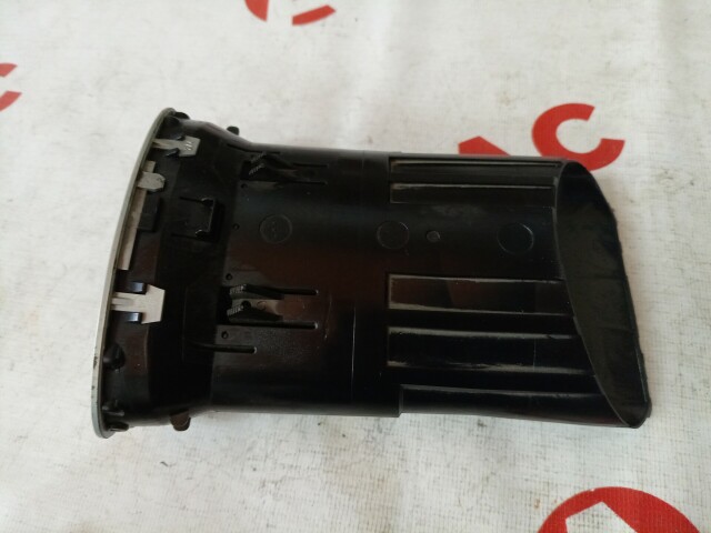 Решетка вентиляции салона FORD Focus II 